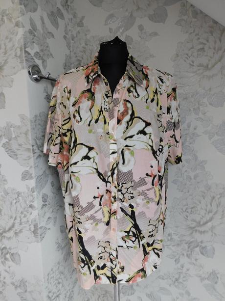 Kvalitna košelova bluzka, 48