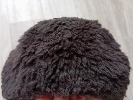 Stará tmavohnedá baranica čiapka, 