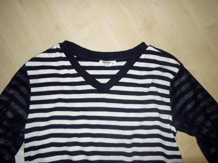 Svetrík koton /122/, 122