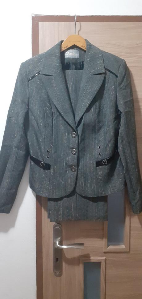 Nohavicový kostým, l