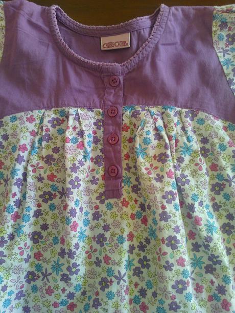 Blúzka kvietková,málo nosená,veľ.3-4 roky, cherokee,104