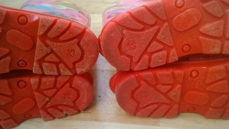 Dievčenské gumáky č.29 a č.33 (č.33 predané), 33