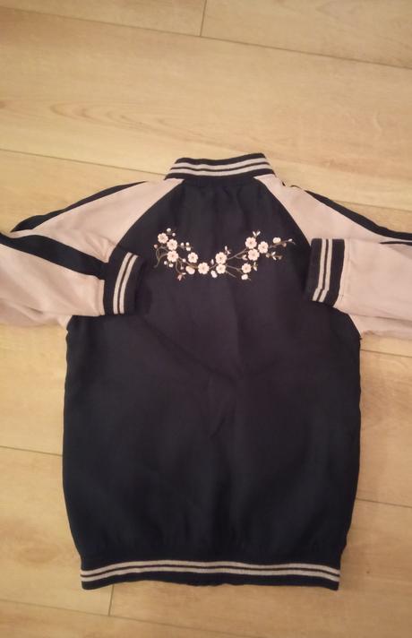 Letná bundička, tu,140