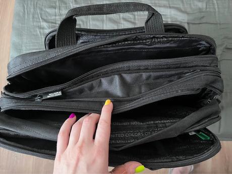 Laptop taska s roznymi priehradkami, 