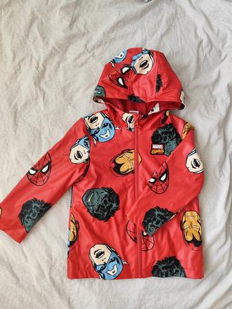 Nepremokavá bunda, marvel,116