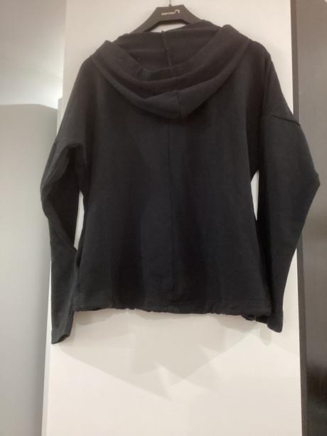 Mikina s aplikaciou srdiečko a perly, m