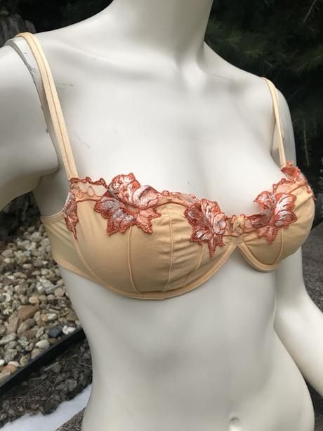 Podprsenka zn. offlimits 75c, 75c