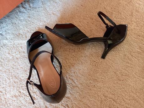 Dámske sandále, 39