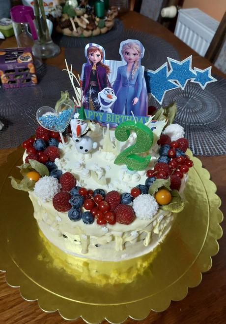 Dekorácie na detskú oslavu v štýle frozen, 