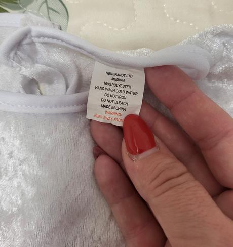 Sametové šaty henbrandt na 7-8 rokov, 122