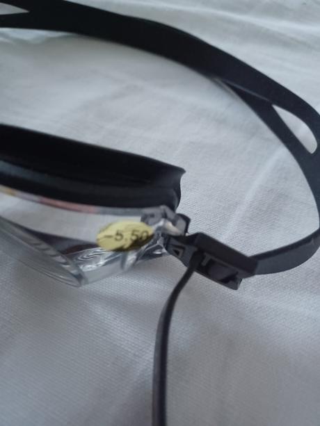 Plavecké dioptrické okuliare, 