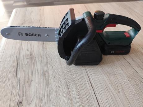 Detský tablet a píla bosch, 