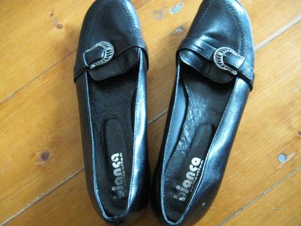 Čierne balerínkové topánky na nízkom opätku 41/42, 41