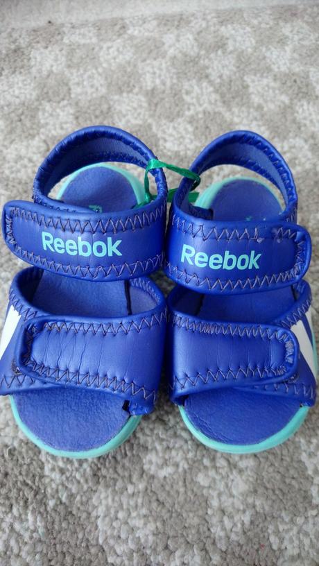 Sandalky, reebok,19