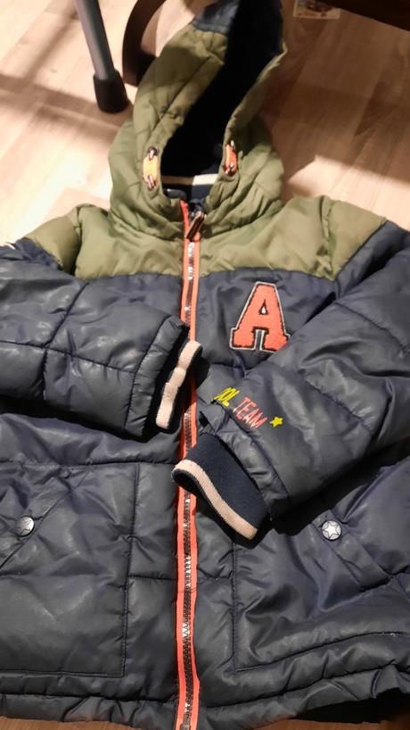 Vetrovka, george,110