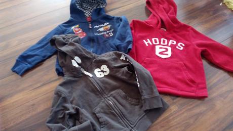 Mikiny velkost 3-4 roky, 98