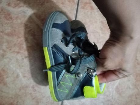 Detske topánočky, primigi,26