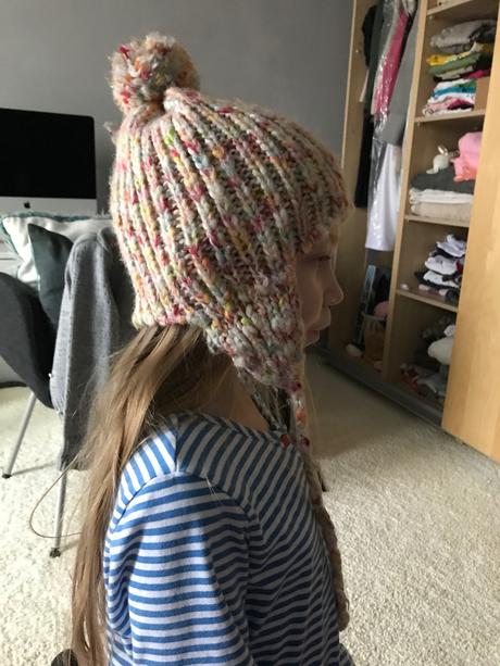 Dievčenska čiapka 7-8r., 134