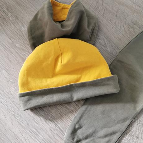 Súpravapumkáče+ čiapka+podbradnik, 74