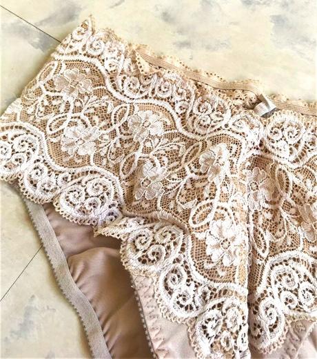 Luxusné čipkované nohavičky m/l, triumph,l