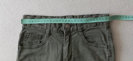 Krátke nohavice, benetton,110