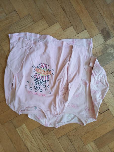 Tričká 2kusy 98/104, lupilu,98