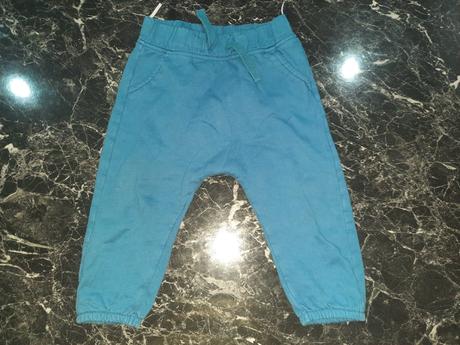 Teplaky, baby club,86