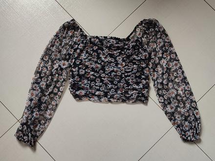Cropp top, bershka,s