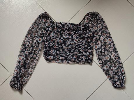 Cropp top, bershka,s