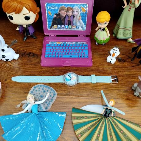 Zbierka figúrok frozen anna a elsa,