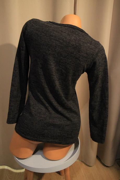 Čierny top so zipsom, m, m