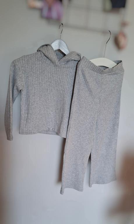 Súpravá tepláková, c&a,128