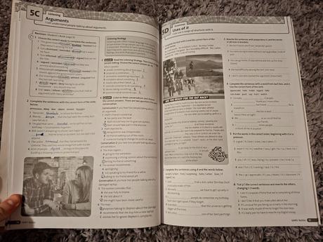 Cvičebnica solutions advanced pre sš, anglicky ja, 