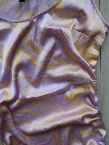 Nové. krásne šaty pieces - veľkost xl/42, 40 / 42 / l / xl