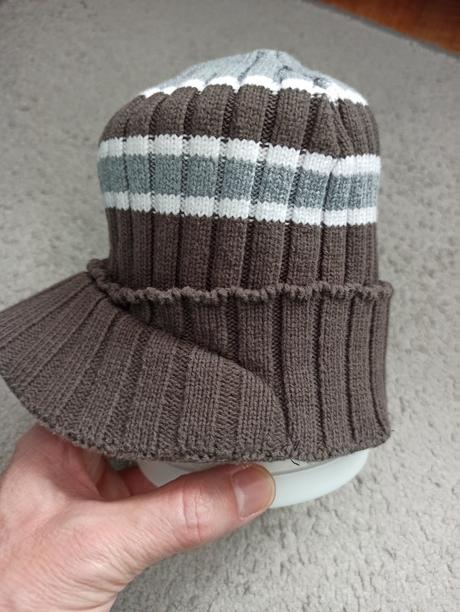 Čiapky, dopodopo,92