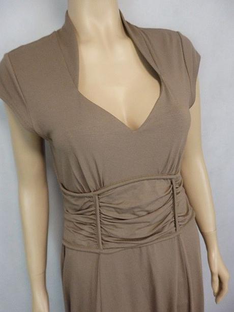 Kvalitné letné úpletové šaty, 42