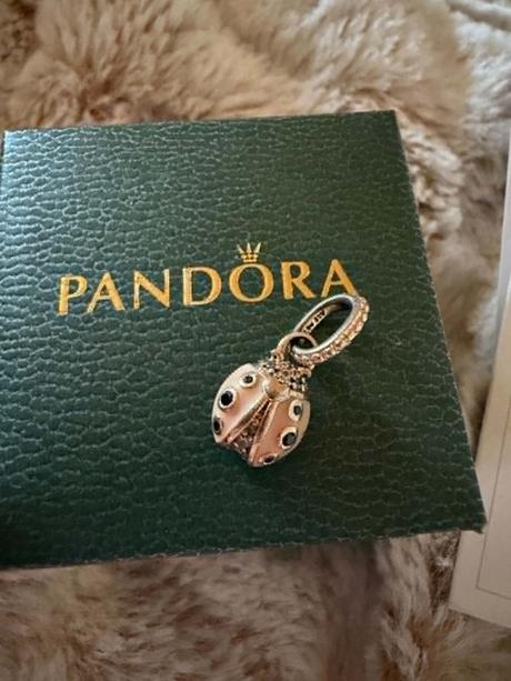 Pandora original privesok-koralka lienka, pandora
