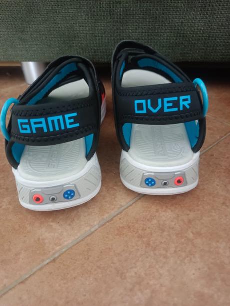 Detské sandale, skechers,35