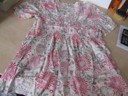 Dámska blúzka (aj tehotenská), 44, 44