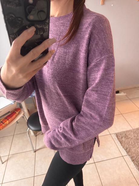 Fialový svetrik, stradivarius,s