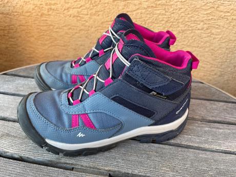 Turistické topánky, 32