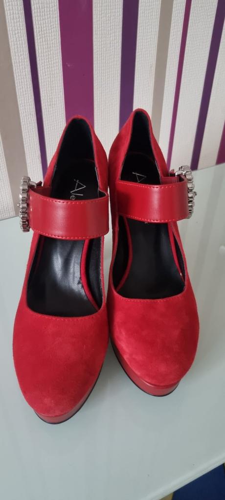 Lodičky na platforme alesya kozene, 36