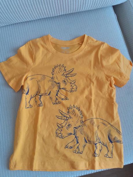 Zachované detské oblečenie, 104–116