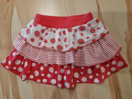 Volániková suknička, 104