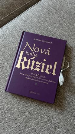 Nová kniha kúziel marian greenová,
