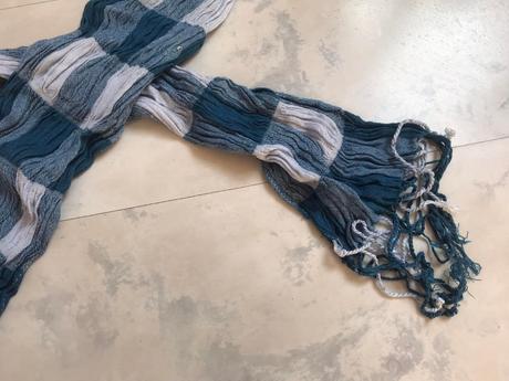 Šatka okolo krku, l