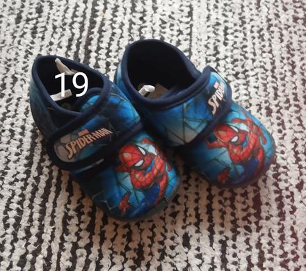 Topánočky spiderman, 19