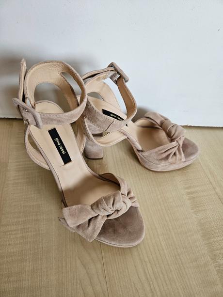 Sandálky, gino rossi,36