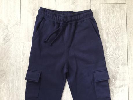 Chlapčenske teplaky 9-10 rokov, h&m,140