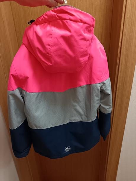 Dievčenská zimná bunda, c&a,134